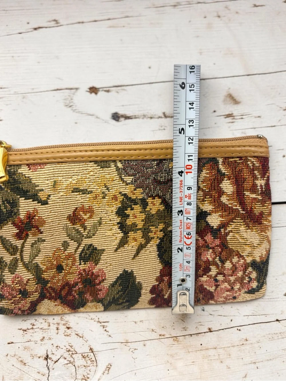 Vintage Small Floral Tapestry Zipper Clutch Cosmetic Bag Boho Pouch 7” x 4.5”